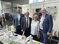 Aiwanger-Pohl-Horend-Stand-Schmuck-Neugablonz